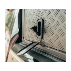 Couvercle de protection pour serrure de hard top Alu-Cab